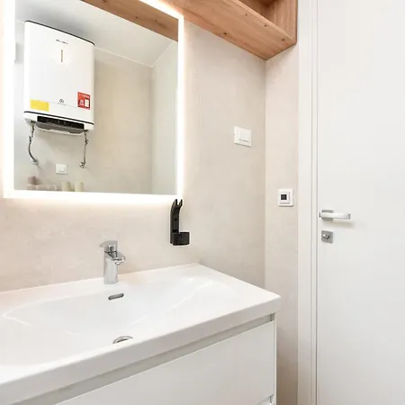 Apartment Alta Oliva 2 With Private Parking *