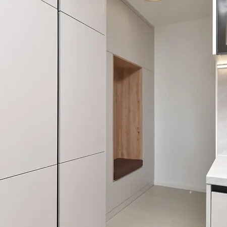 Apartament Alta Oliva 2 With Private Parking *