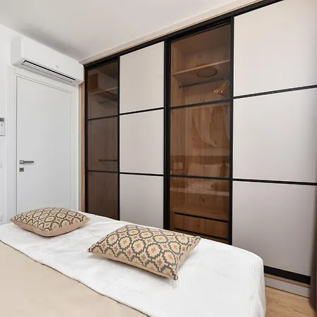 Lejlighed Alta Oliva 2 With Private Parking Zadar