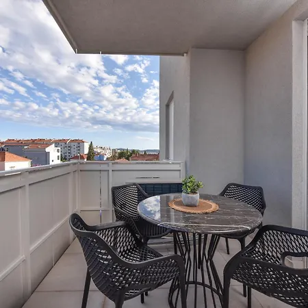 Apartmán Alta Oliva 2 With Private Parking *