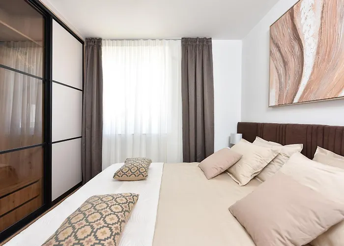 Apartament Alta Oliva 2 With Private Parking *