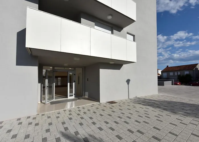 Alta Oliva 2 With Private Parking Apartament Zadar